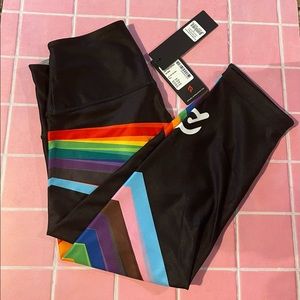NWT Peloton x With Pride Flag Noir High Waist Capri Leggings Pants NEW!